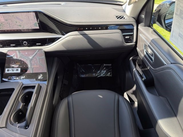 2027 INFINITI QX80 PURE PURE AWD Twin Turbo Premium Gasoline V-6 3.5 L/213 [32]