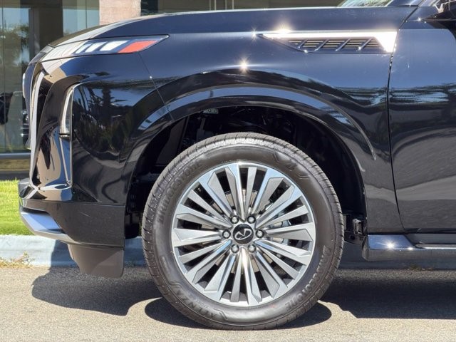 2027 INFINITI QX80 LUXE LUXE RWD Twin Turbo Premium Gasoline V-6 3.5 L/213 [3]