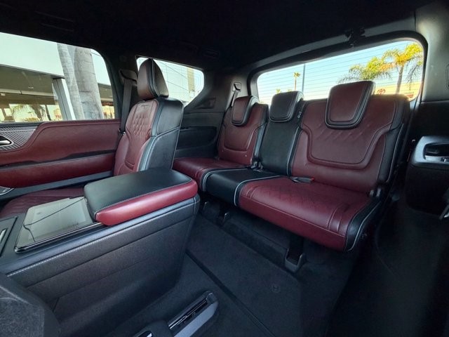 2025 INFINITI QX80 AUTOGRAPH AUTOGRAPH AWD Twin Turbo Premium Gasoline V-6 3.5 L/213 [28]