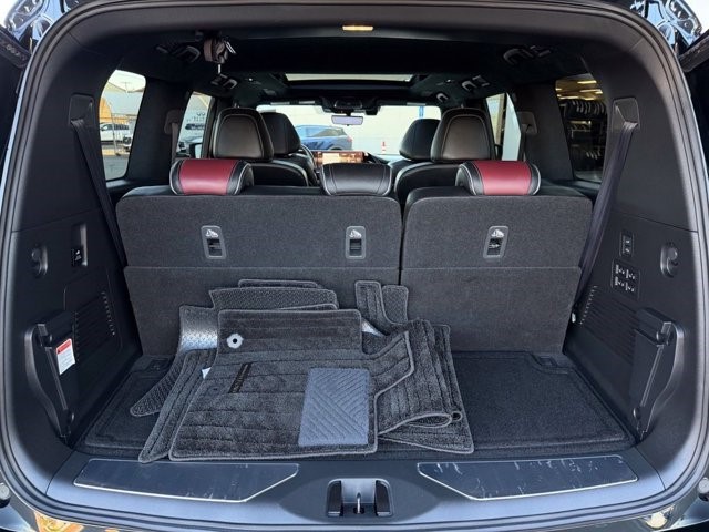 2025 INFINITI QX80 AUTOGRAPH AUTOGRAPH AWD Twin Turbo Premium Gasoline V-6 3.5 L/213 [31]
