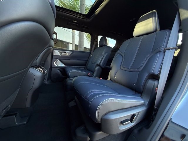 2027 INFINITI QX80 SPORT SPORT AWD Twin Turbo Premium Gasoline V-6 3.5 L/213 [19]